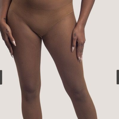 Nude Barre Women's Fishnet Tights Size 4XL/5XL Color 2 PM New