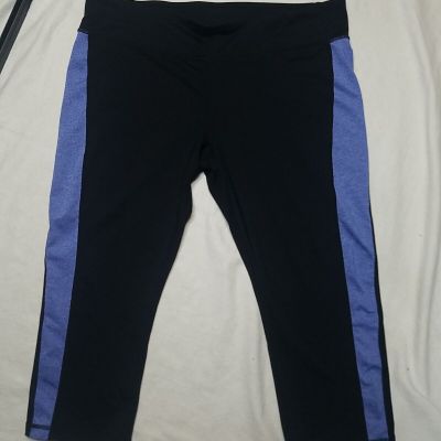 CAbi leggings Large black blue active stretch waist Pocket Cropped Workout