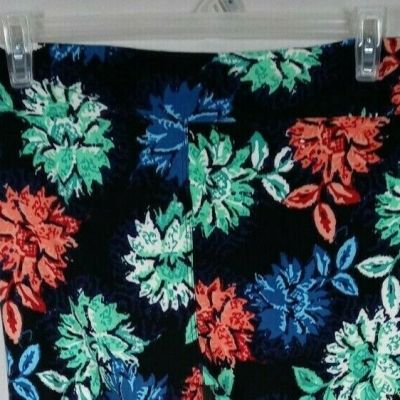 New LuLaRoe Tall & Curvy Leggings Black With Bright Large Floral Designs
