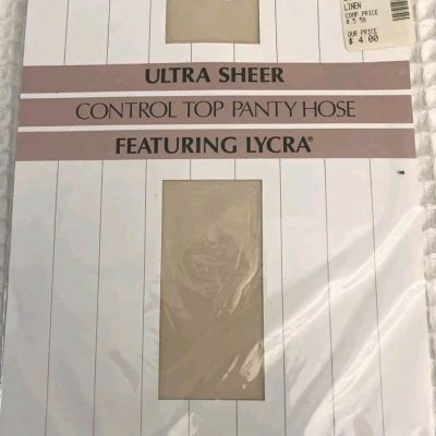 Vtg Pantyhose Ultra Sheer Control Top Lycra Small/Medium Linen Color USA