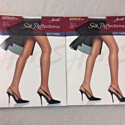 2 Hanes Silk Reflections Pantyhose 718 Control Top Reinforced Toe Navy Size EF