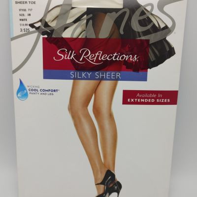 Hanes Pantyhose Silk Reflections Size A/B White Control Top Sheer Toe Style #717