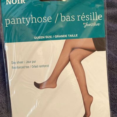 Juncture Day Sheer Black Reinforced Toe Pantyhose/Tights Queen Size: 160-190 lbs