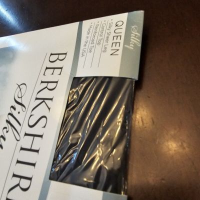 Berkshire Queen Silky Sheer Leg Control Top Style 4489, Fantasy Black, New 1X-2X