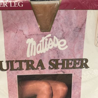 Vintage Matisse Panty Hose Ultra Sheer Super Sheer Leg Size D Satin Look