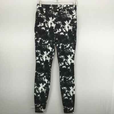 Time and Tru High Rise Fitted Stretch Fashion Jegging Black White Print Size XS