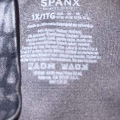 Spanx Womens LOOK at Me Now Shaping Leggings Black Gray Size 1X (18/20)