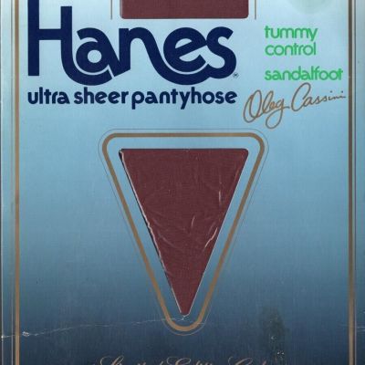 Hanes ULTRA SHEER TUMMY CONTROL SANDALFOOT - Style 710F, Size A, Berry Jubilee