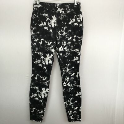 Time and Tru High Rise Fitted Stretch Fashion Jegging Black White Print Size M