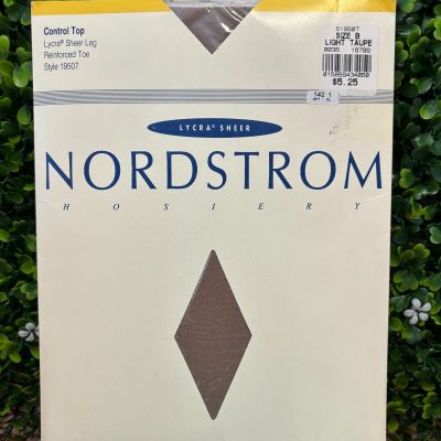 New Nordstrom Lycra Sheer Control Top Reinforced Toe Light Taupe Tights Size B