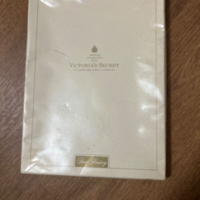 Victoria's Secret Stockings Sheer Stocking Thigh Highs  100 perc Nylon