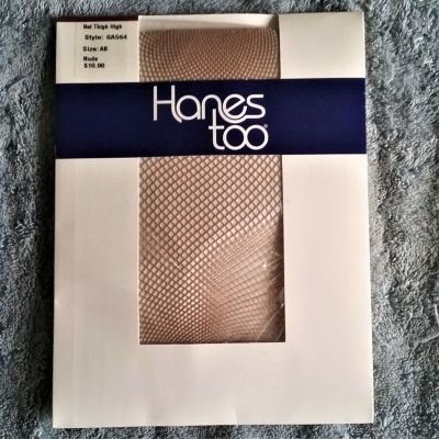 Hanes Too Net Thigh High Stockings Nude size AB Small/Medium Made in Italy