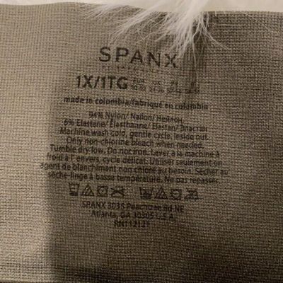 Spanx Look At Me Now Seamless Crop Leggings Olive Size 1X