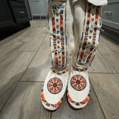 Native regalia Women’s size 5 Southern Style Buckskin Leggings Moccasins