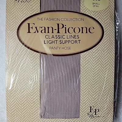 Vintage Evan Picone Classic Lines Pantyhose Size Small Opal Light Support