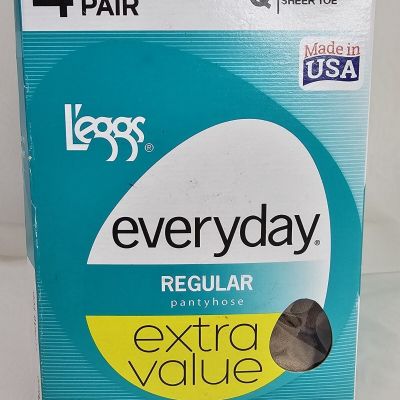 L'eggs Everyday Regular  Pantyhose - Size Q - 4 Pairs - Made in USA - Nude