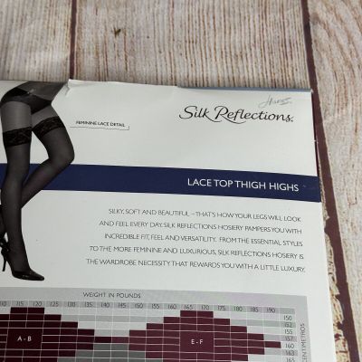 Hanes Women's Silk Reflections Sheer Lace Top Thigh-High Stockings SZ A/B