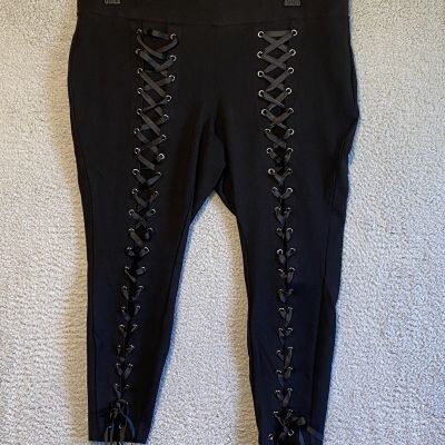 Sexy Torrid Insider Collection 1 1X Black Leggings Lace Up GROMMETS Corset Style