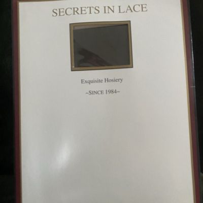 Secrets In Lace #9730 Dana sheer heel and toe stockings, Black Small