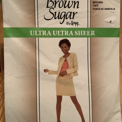 Leggs Brown Sugar Pantyhose Nylons Medium Coffee Sandalfoot New Vintage Package