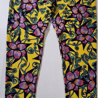 Lularoe TC2 Floral Leggings. Bright Flowers With Yellow Background.