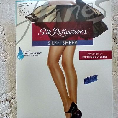Silk Reflections Pantyhose Silky Sheer Control Top SheerToe 717 IJ Little Color