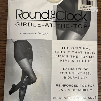 VTG Round the Clock Girdle At The Top Pantyhose  Ivory Size D Danskin NWT  XL