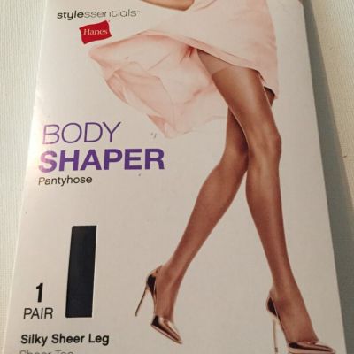 Hanes Body Shaper Pantyhose B Style Essentials Black Silky Sheer Leg Sheer New
