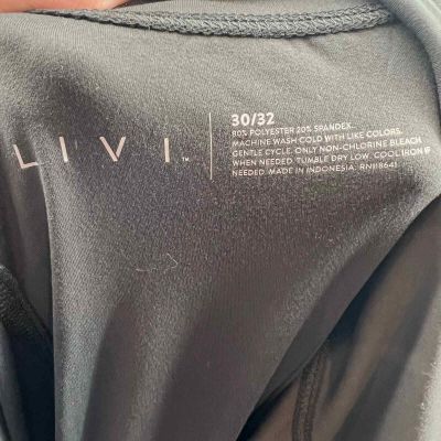 NEW Livi Active by Lane Bryant black soft pull on capri jogger leggings sz 30/32