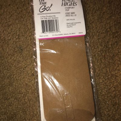 1 Pair Tan On the Go Premium Comfort Top Knee High Tights, One Size