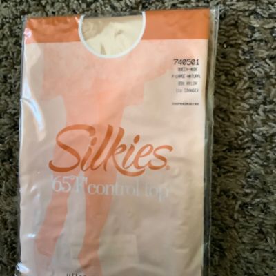 Silkies 65F control top pantyhose size queen color nude
