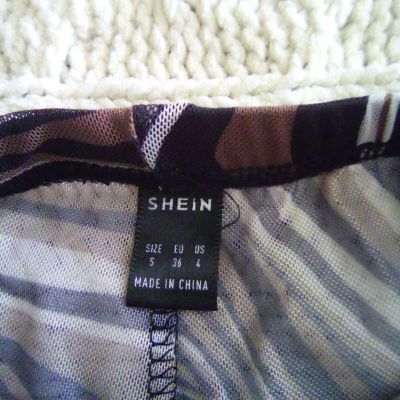 women's Sheen mesh tights size small
