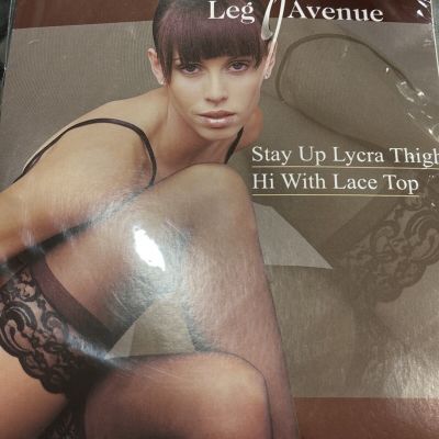 STAY UP LYCRA THIGH HI W/LACE TOP OS 90-160lbs LEG AVENUE White