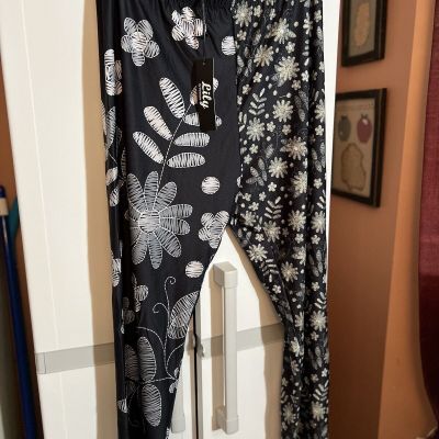 Lily By Firmiana Size 4XL Floral Leggings