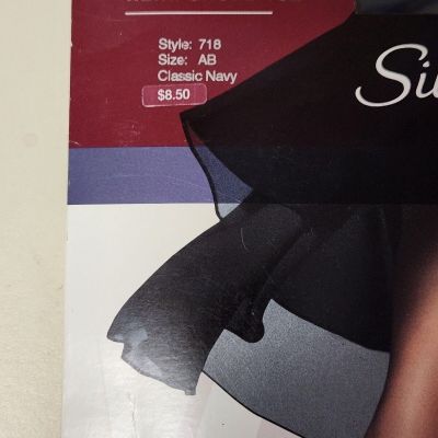 Hanes Silk Reflections Pantyhose Size AB Classic Navy Control Top Reinforced Toe