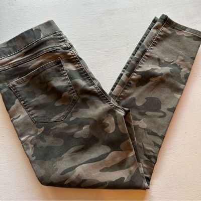 Sound/Style Lucy Pull On Ankle Jeggings Olive Camo Size Medium