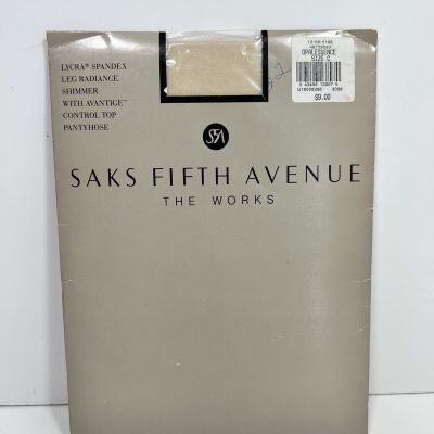Saks Fifth Avenue Pantyhose Lycra Spandex Leg Radiance Shimmer W/ Control Top C