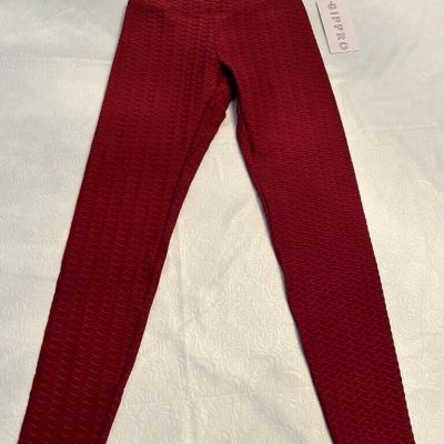 GIPPRO HeyNuts Women's Red Yoga Pants Tummy Control Mermaid Style Leggings Xs