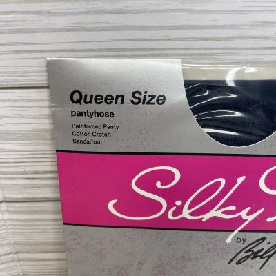 Silky Fit By Bill Blass Queen Size Pantyhose Navy  5”6”- 5”10” New In Pack