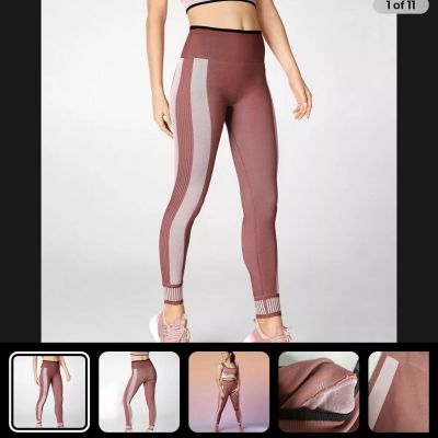 2 Fabletics Seamless Colorblock Leggings S? Pink Mauve  Workout Plus Purple Pair