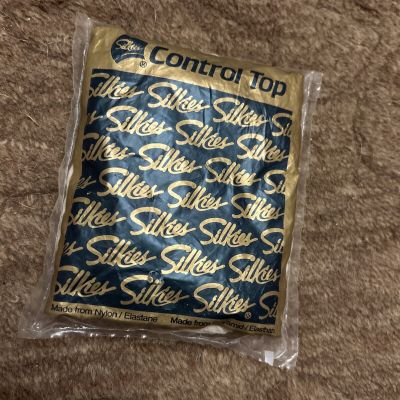 VTG Silkies Control Top Pantyhose Nylon Queen Extra Large Off-white Ivory CREAM