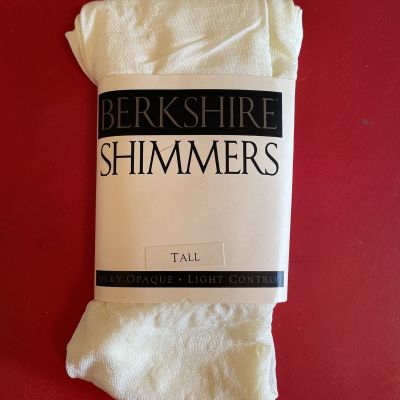 Berkshire Vintage 4643 Ivory Size Tall Silky Opaque Light Control Pantyhose