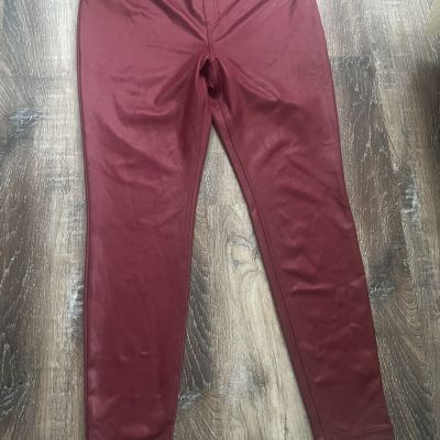 simply vera wang leggings large Style vw2105 Poly/Spandex Blend Red