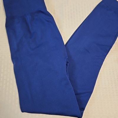 ZENANA PREMIUM Capri Leggings Women’s Blue Size 2XL/3XL No Pockets - E2