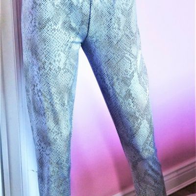 HDE Trendy Design Fashion SNAKE WHITE GREY Pearl Shine Leggings Plus Size XXL