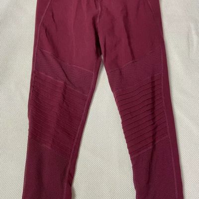 Reebok Capri Pants Leggings M Burgundy Red Cotton Blend Gym Workout