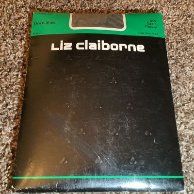 Liz Claiborne control top sheer pantyhose, color flannel, sz: 1