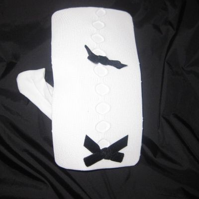 Kawaii sheer fishnet tights w/cutouts & bows white w/black nip pastel goth