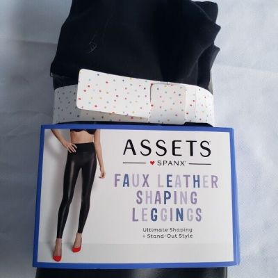 ASSETS by SPANX Women's All Over Faux Leather Leggings - Size MEDIUM - NEW