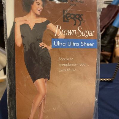 Women’s Leggs Brown Sugar Ultra Ultra Sheer Jet Black Size L Pantyhose. F 1